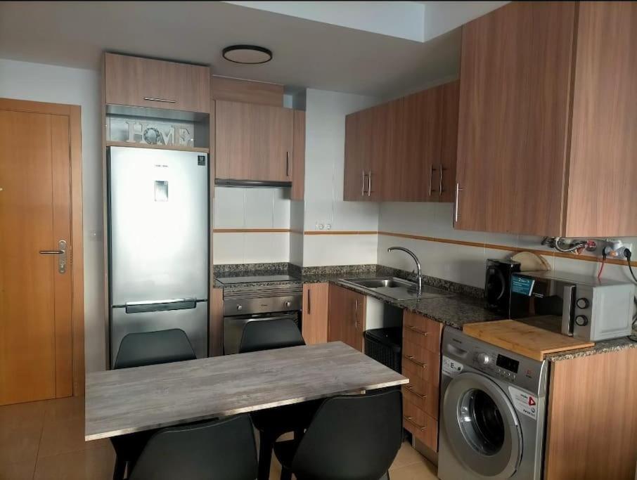 אל קאמפיו Apartamento Moderno Con Piscina Garaje Wifi Ac מראה חיצוני תמונה