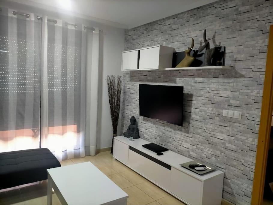 אל קאמפיו Apartamento Moderno Con Piscina Garaje Wifi Ac מראה חיצוני תמונה