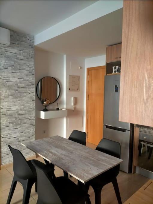 אל קאמפיו Apartamento Moderno Con Piscina Garaje Wifi Ac מראה חיצוני תמונה
